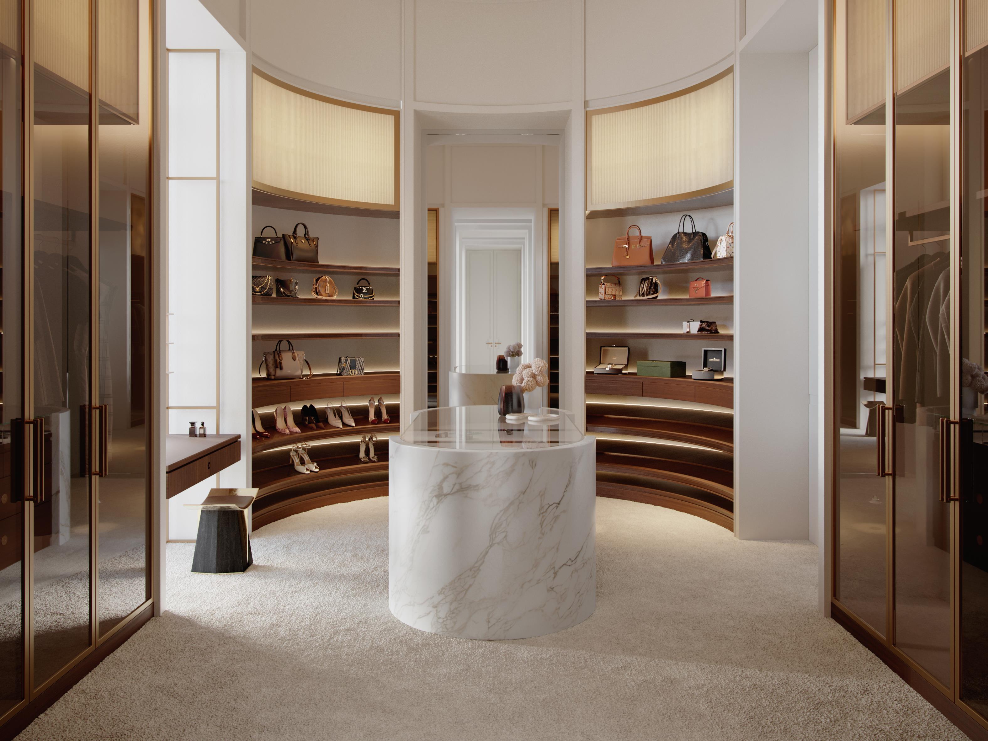 Carlyle Residences DIFC Walk-in Closet
